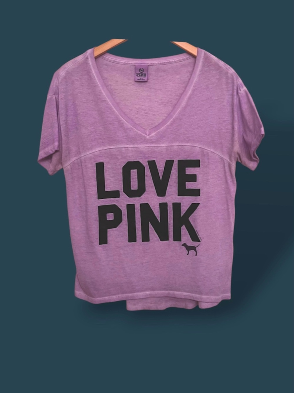 Victoria's Secret PINK Purple Wash V-Neck Graphic Tee Small